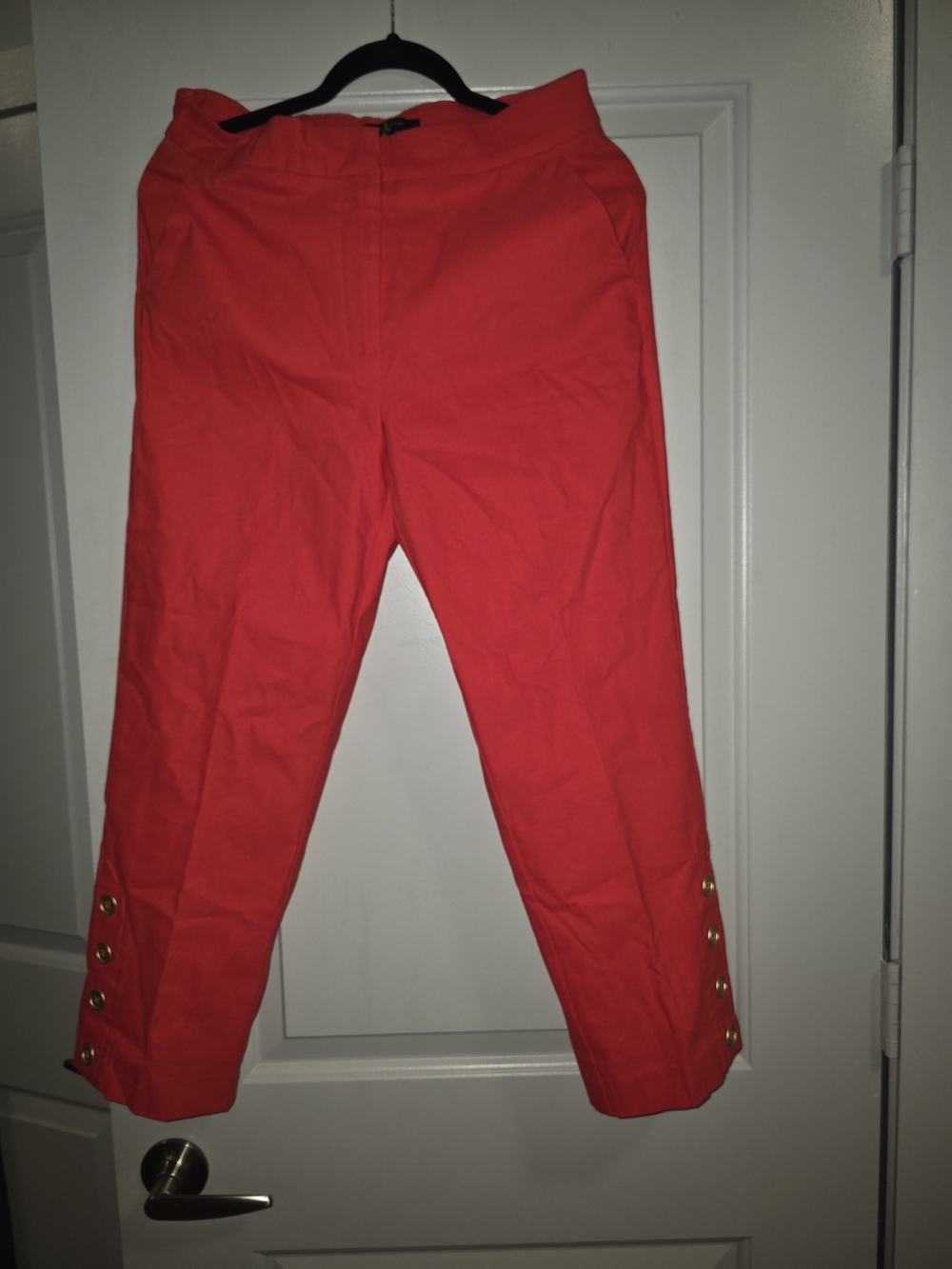 Women's Red Mid-Rise Button Cuff Pants